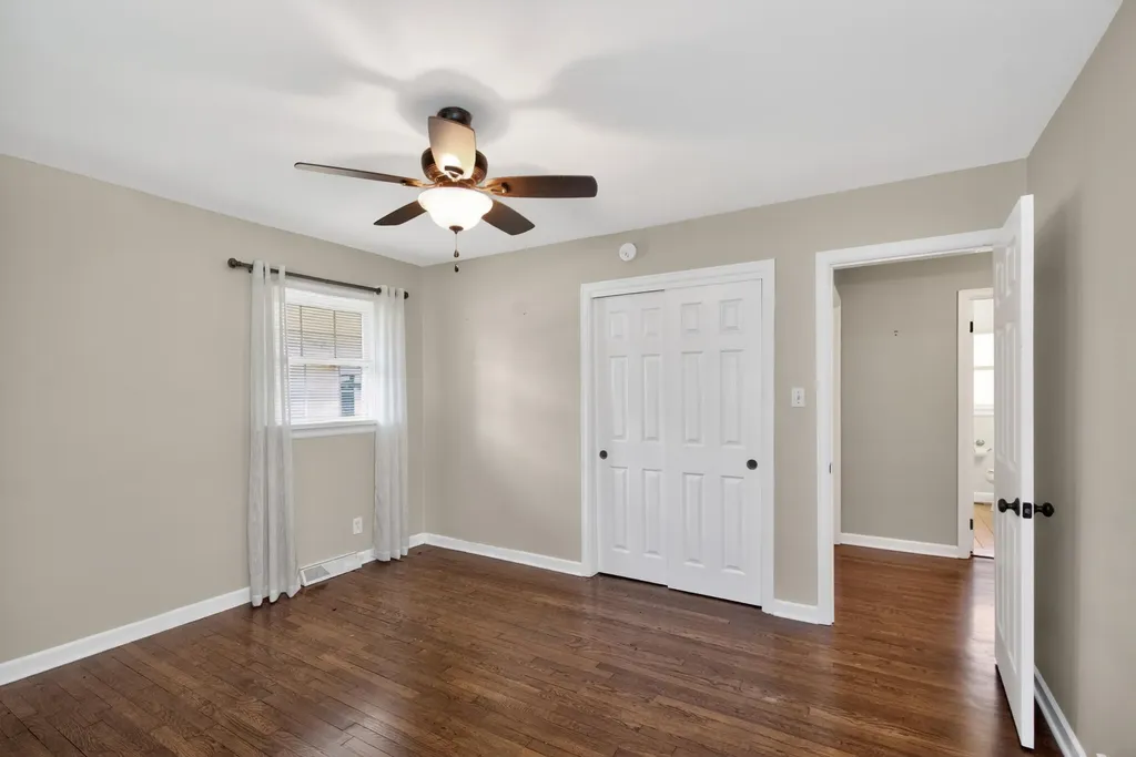 1040 Della Drive Lexington KY 40504