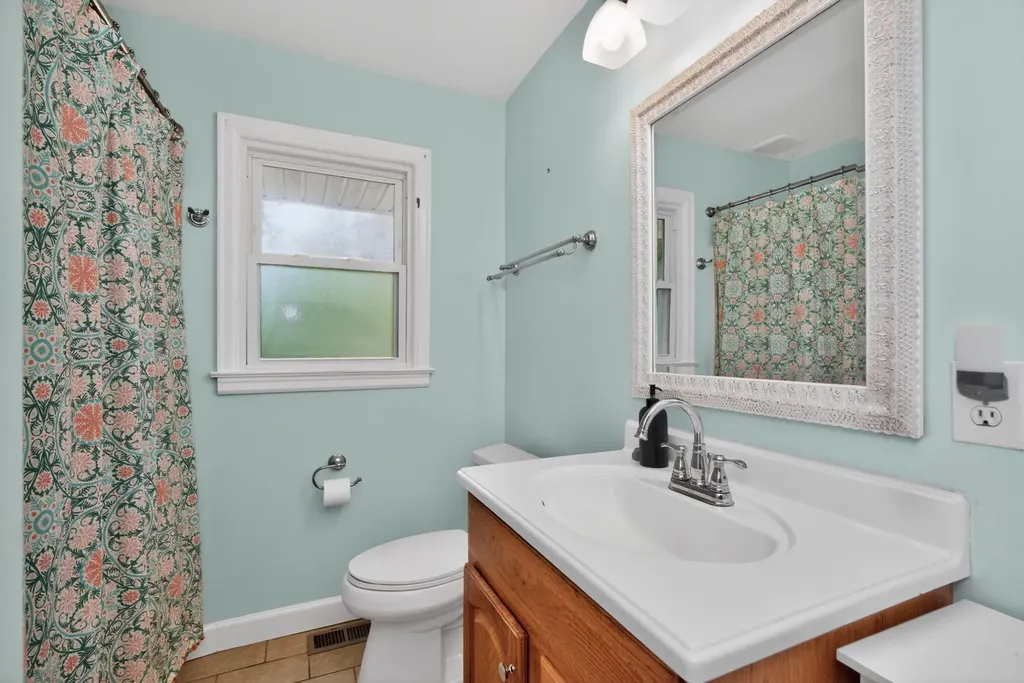 1040 Della Drive Lexington KY 40504