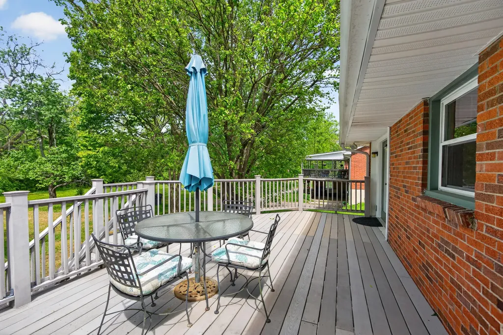 1040 Della Drive Lexington KY 40504