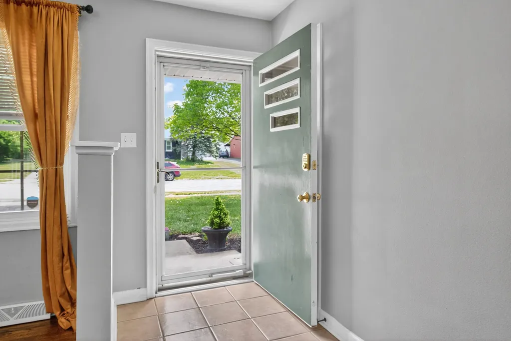 1040 Della Drive Lexington KY 40504