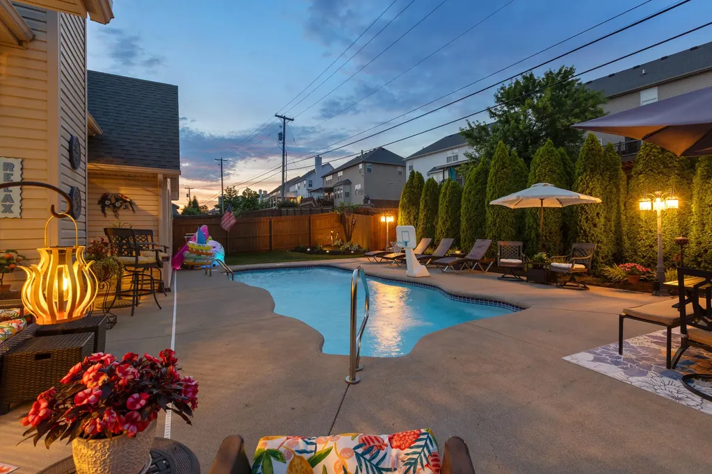 4287 Ridgewater Drive Lexington KY 40515