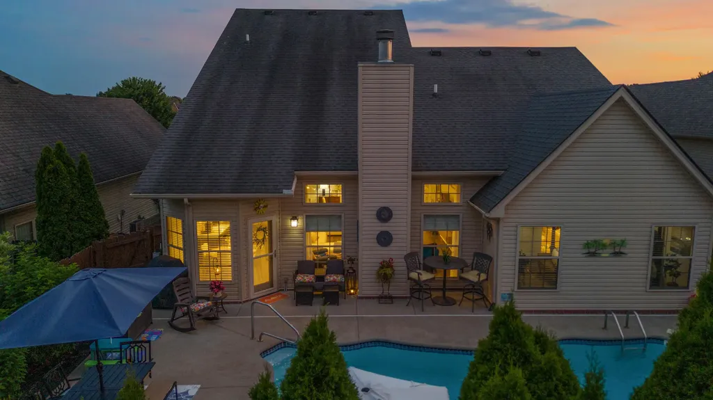 4287 Ridgewater Drive Lexington KY 40515