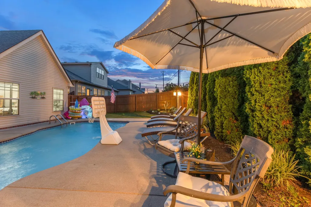 4287 Ridgewater Drive Lexington KY 40515