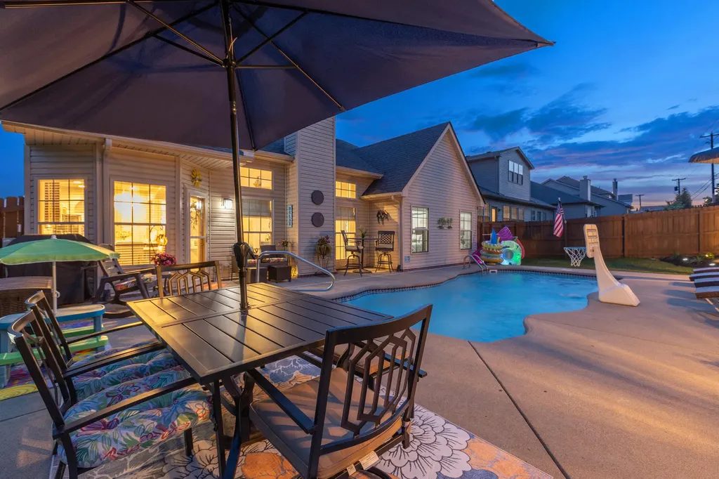 4287 Ridgewater Drive Lexington KY 40515