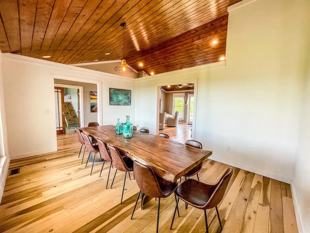 205 Franklin Spears Road Burkesville KY 42717