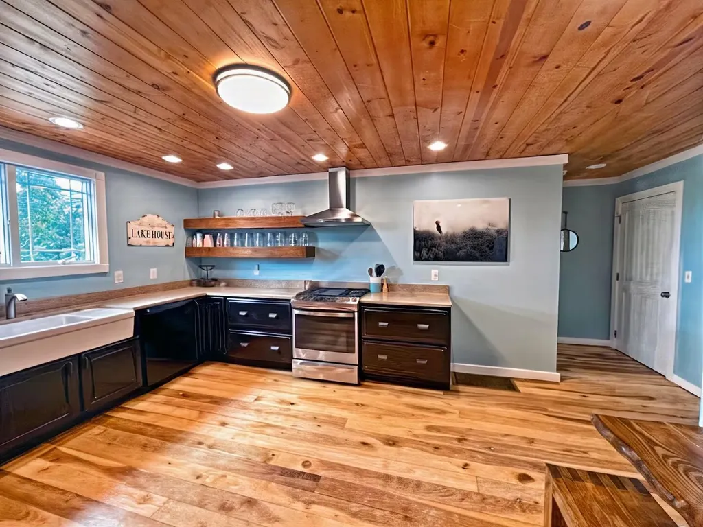 205 Franklin Spears Road Burkesville KY 42717