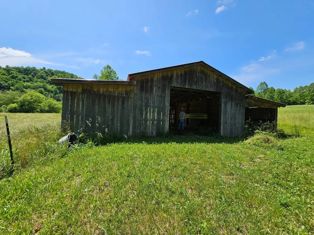 117 Bradley Lane Beattyville KY 41311