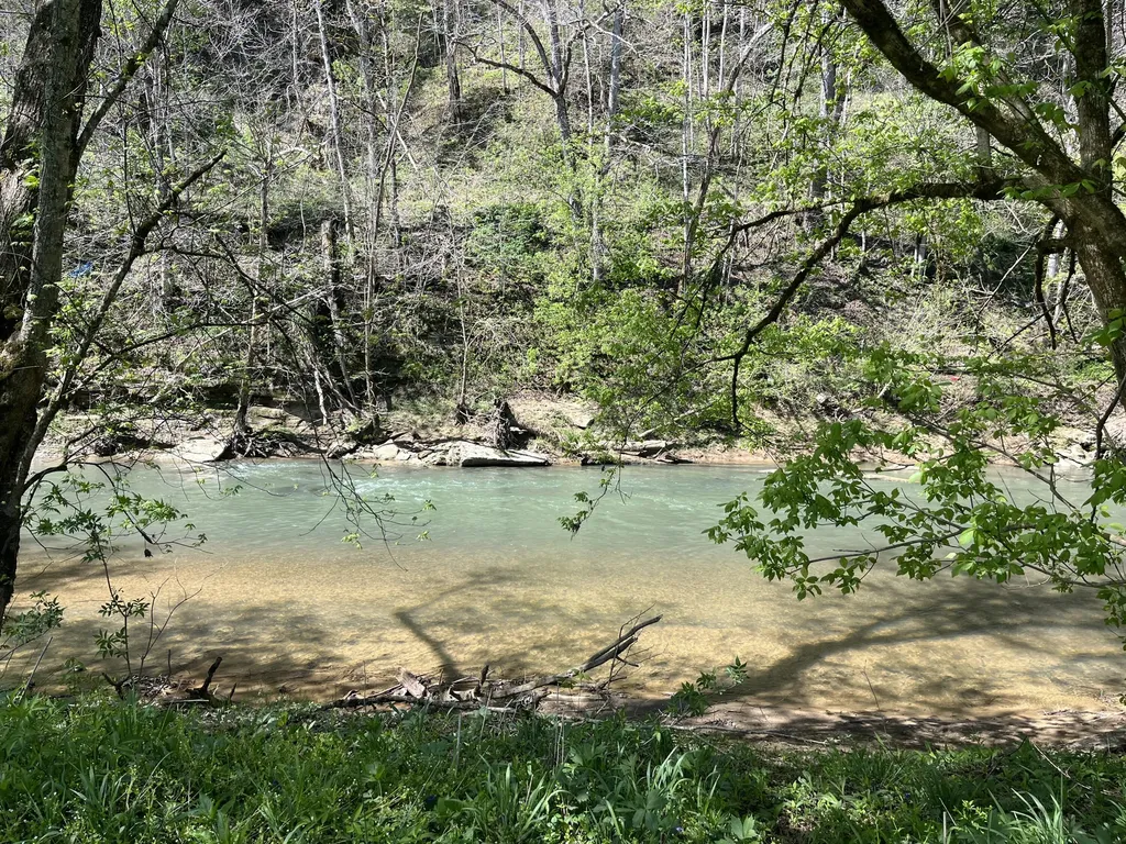 117 Bradley Lane Beattyville KY 41311