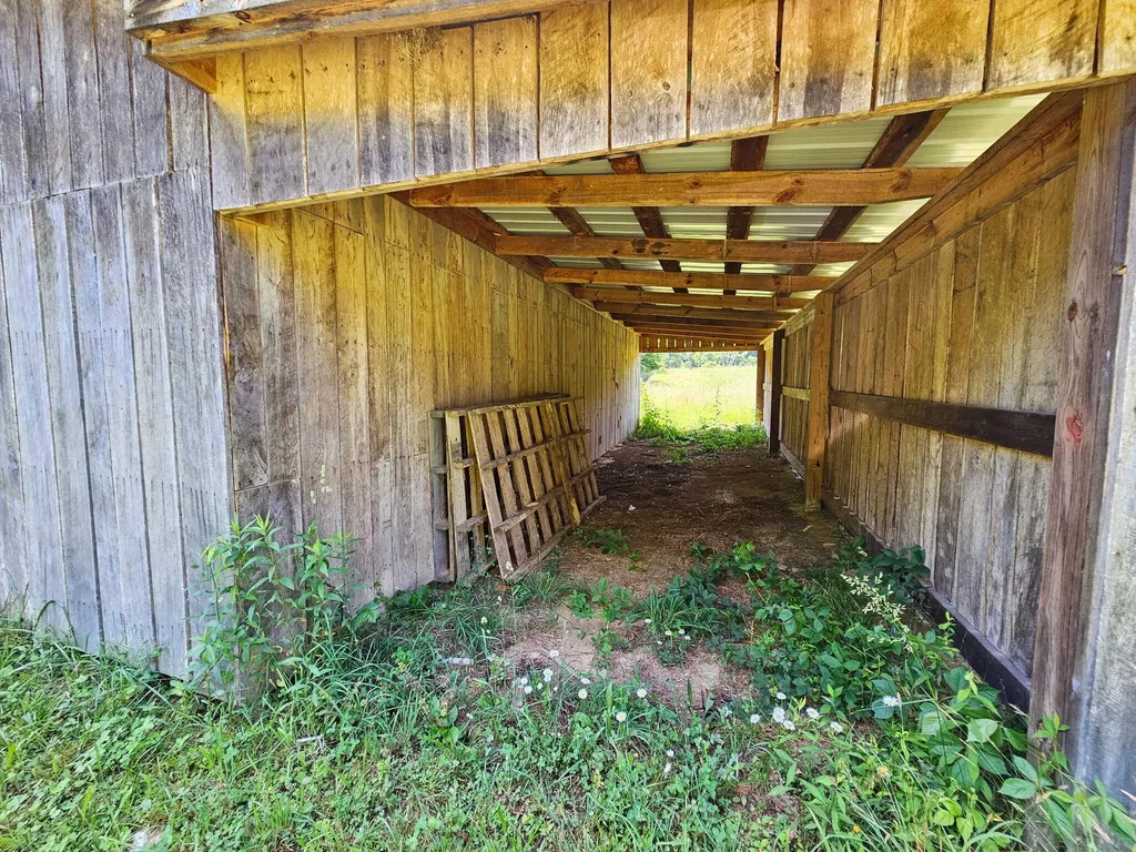 117 Bradley Lane Beattyville KY 41311