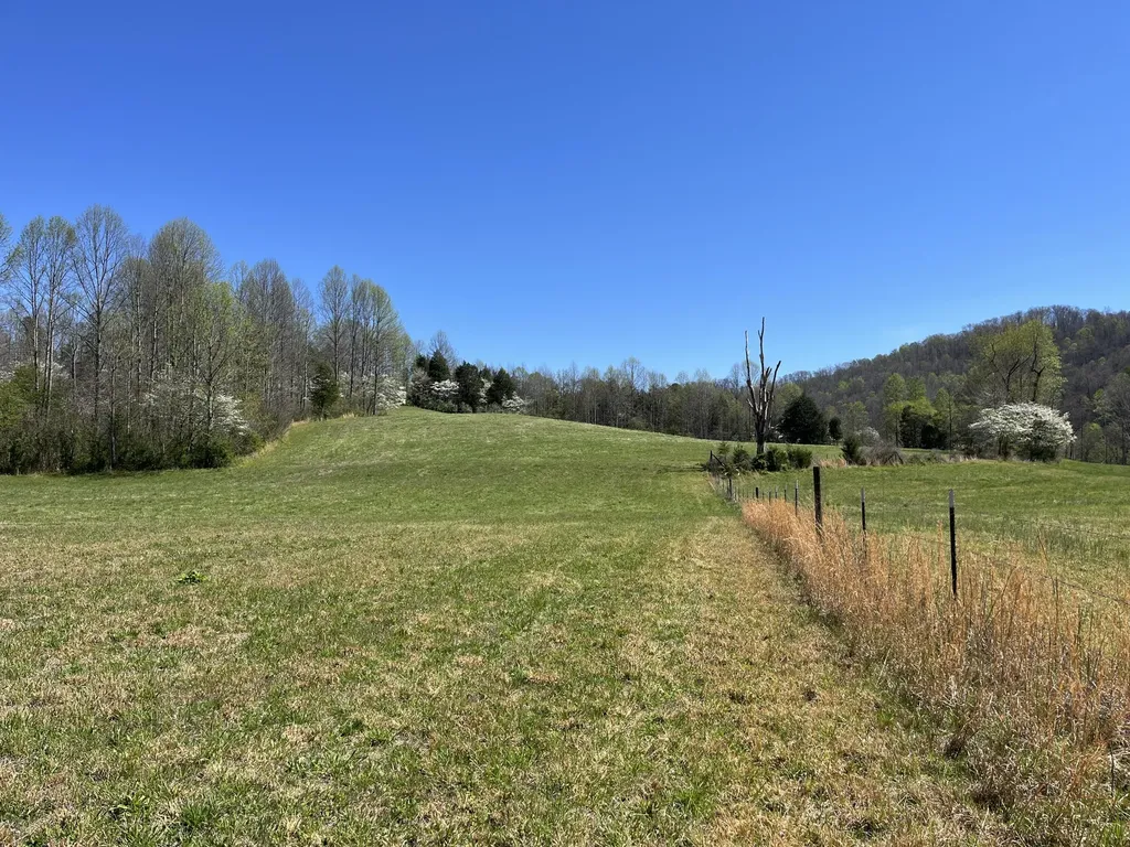 117 Bradley Lane Beattyville KY 41311