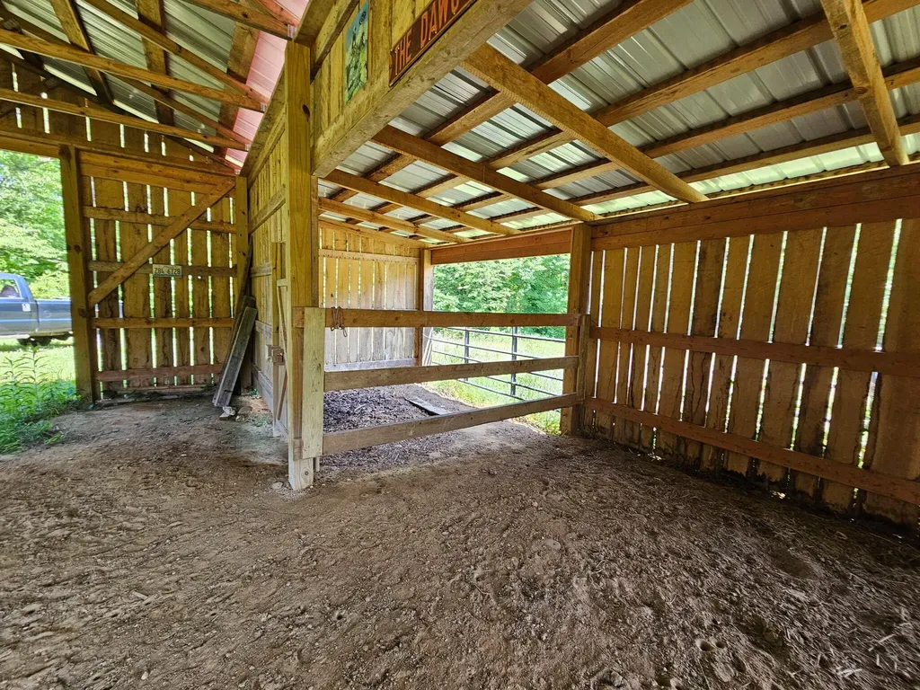 117 Bradley Lane Beattyville KY 41311