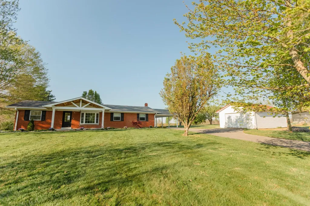 734 E Old Norwood Road Science Hill KY 42553