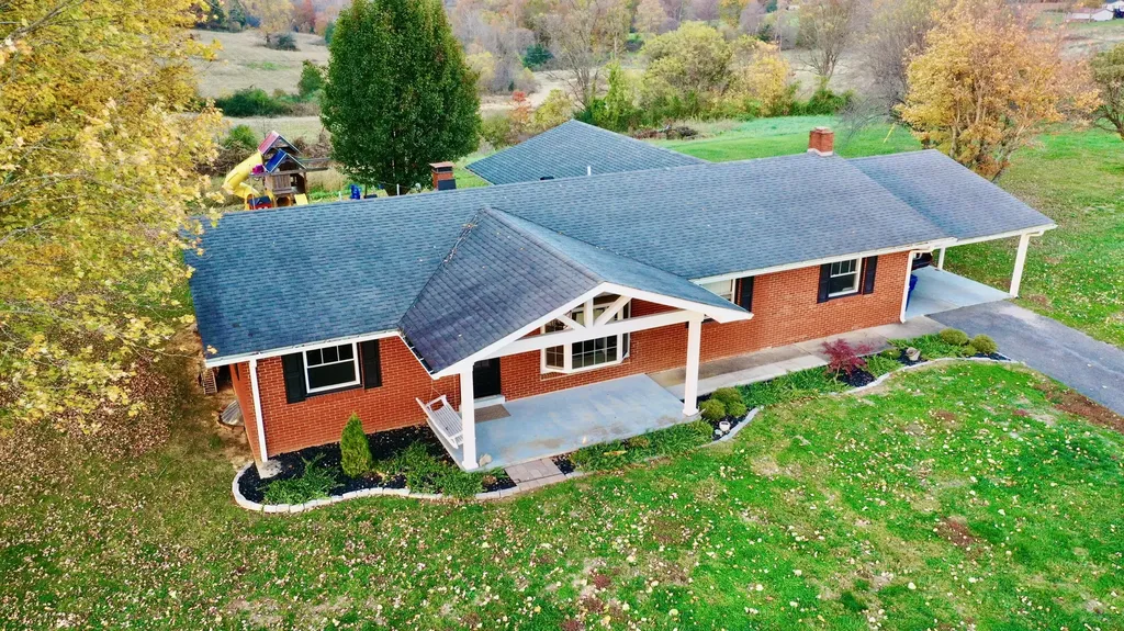 734 E Old Norwood Road Science Hill KY 42553