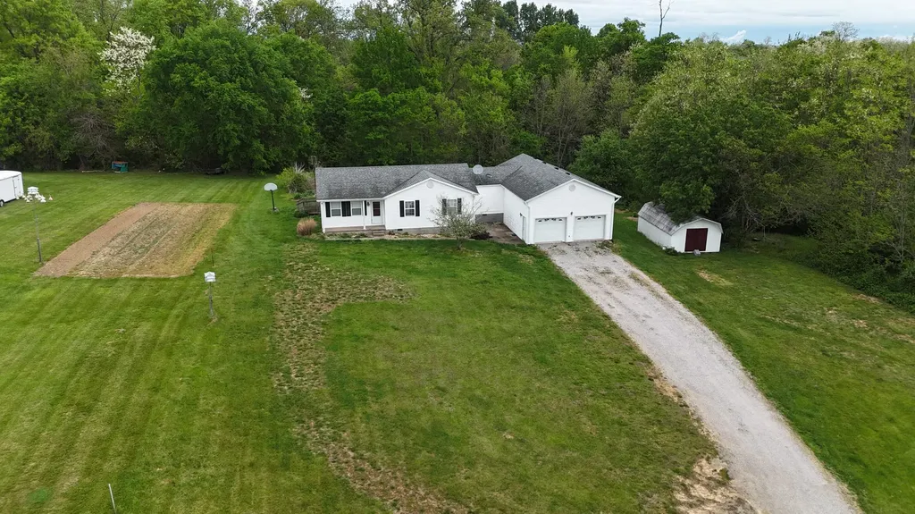 927 Tuggle Road Danville KY 40422