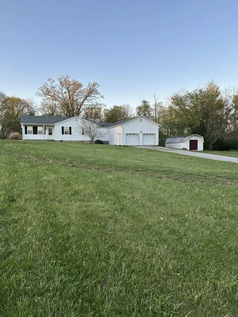 927 Tuggle Road Danville KY 40422