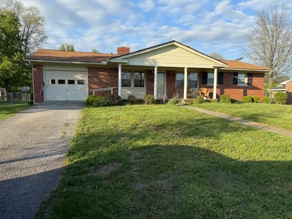 112 Charlotte Drive Cynthiana KY 41031