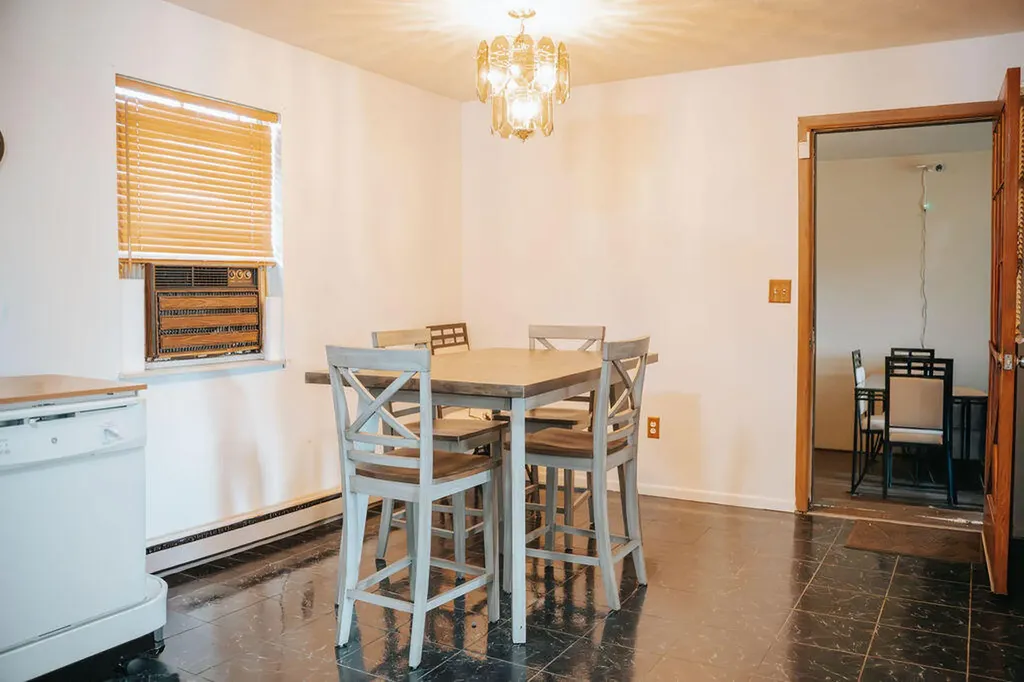 88 Howell Lane Clay City KY 40312