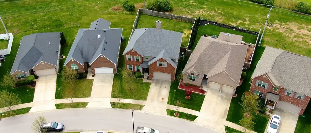 4668 Larkhill Lane Lexington KY 40509