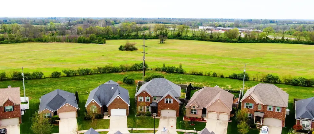 4668 Larkhill Lane Lexington KY 40509