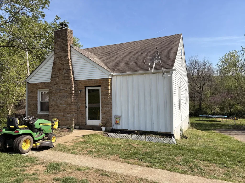 5850 Spencer Pike Mt Sterling KY 40353