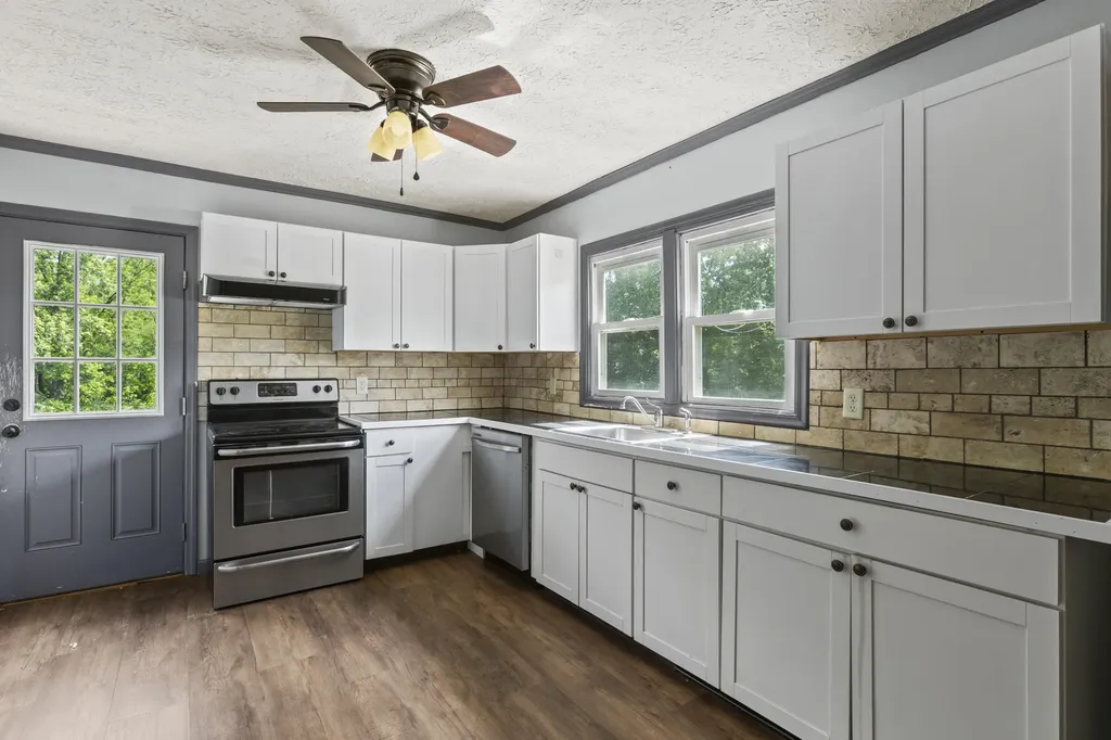 5850 Spencer Pike Mt Sterling KY 40353