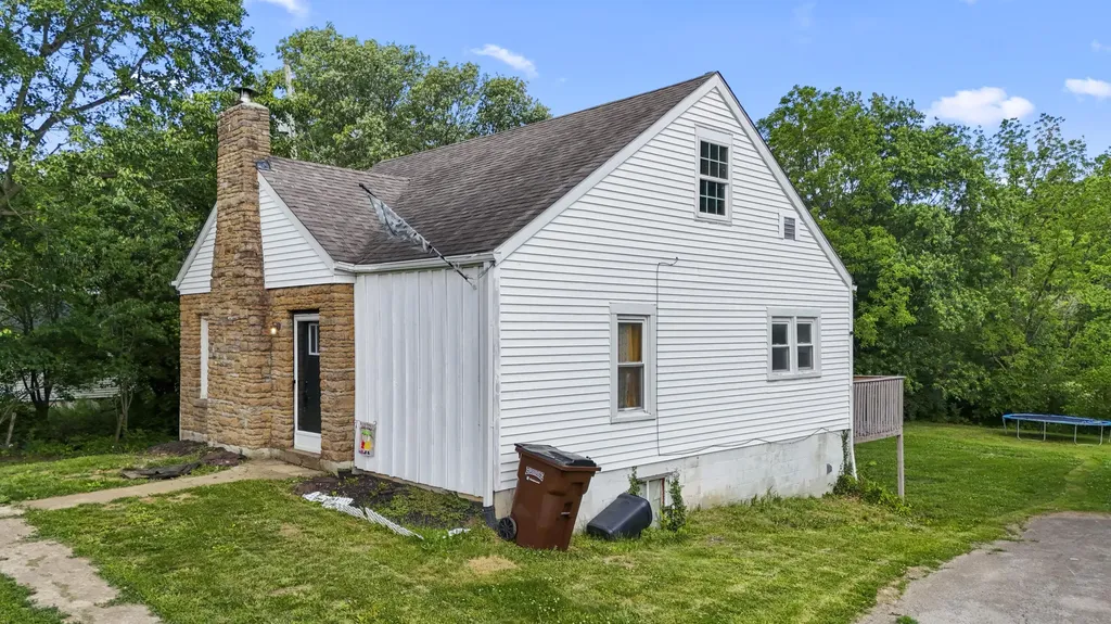 5850 Spencer Pike Mt Sterling KY 40353