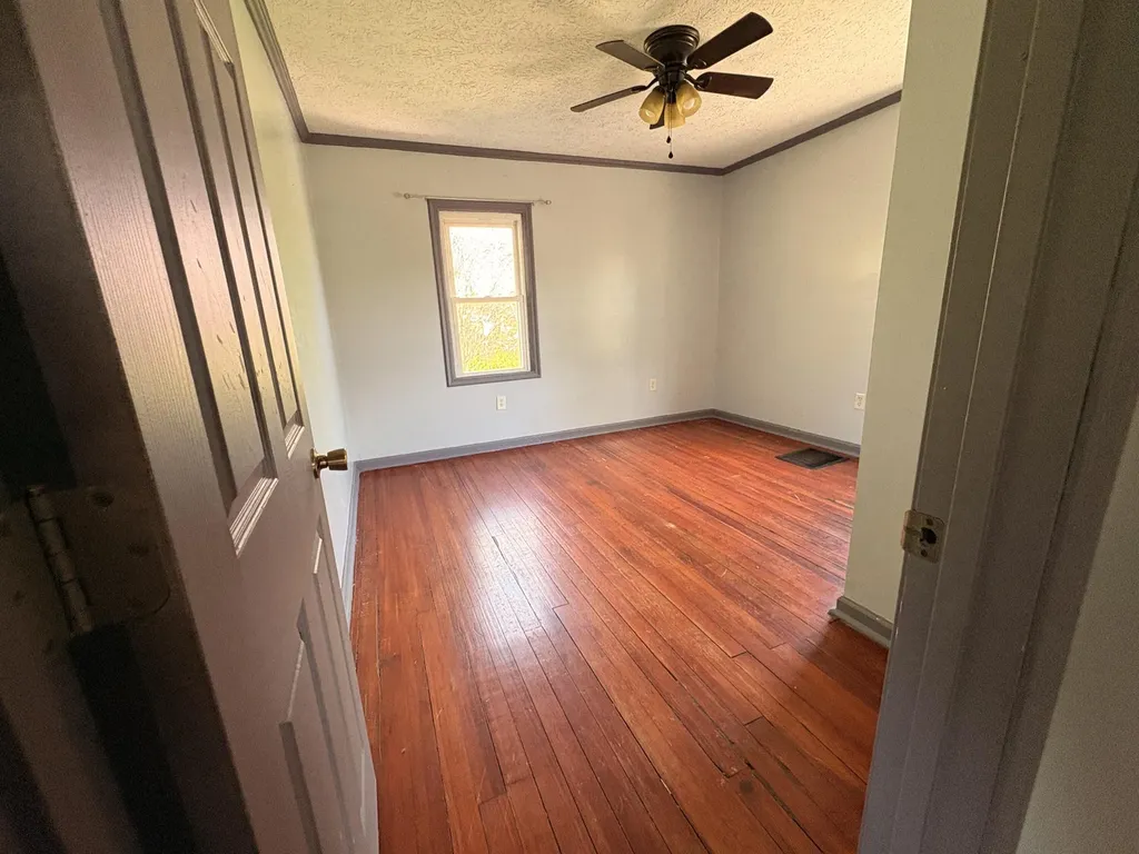 5850 Spencer Pike Mt Sterling KY 40353