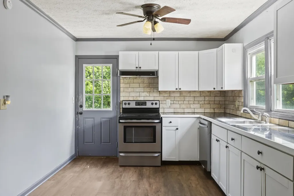 5850 Spencer Pike Mt Sterling KY 40353