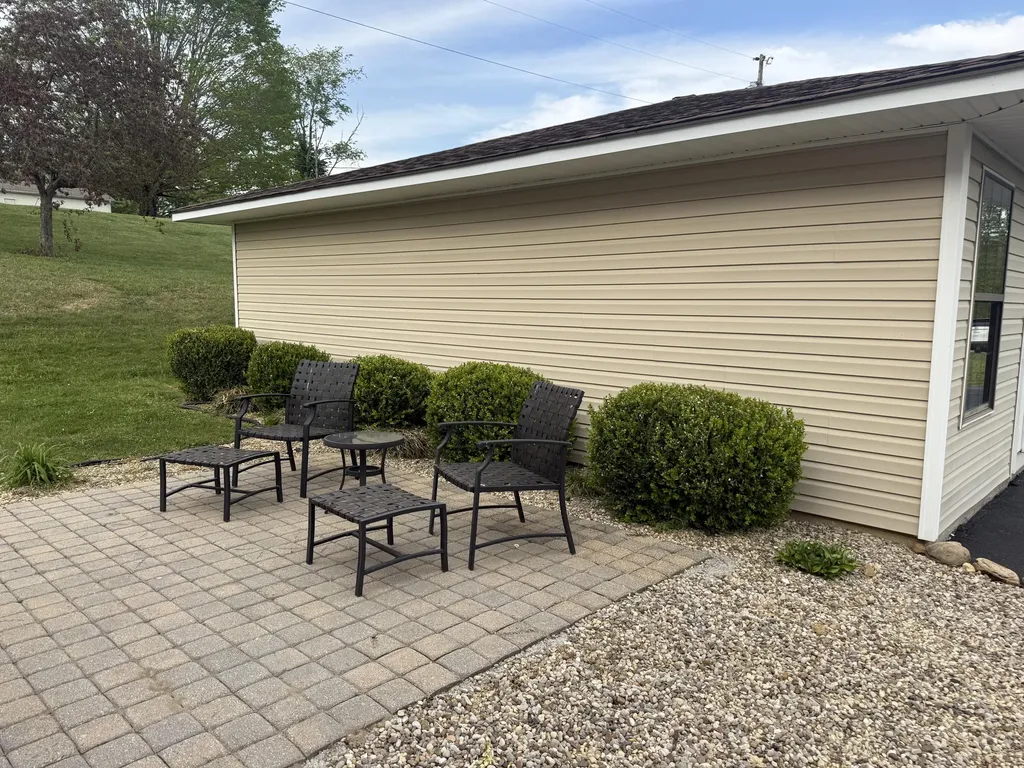 32 Ricky Lane Russell Springs KY 42642