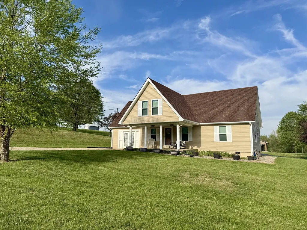 32 Ricky Lane Russell Springs KY 42642