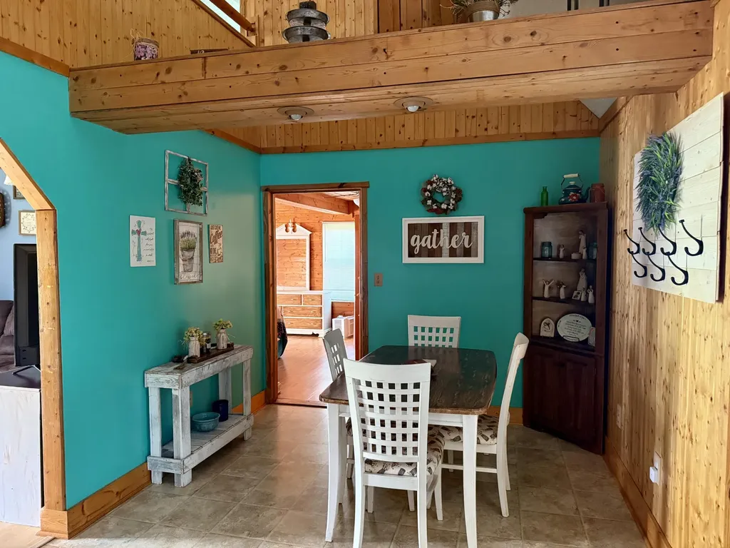 32 Ricky Lane Russell Springs KY 42642