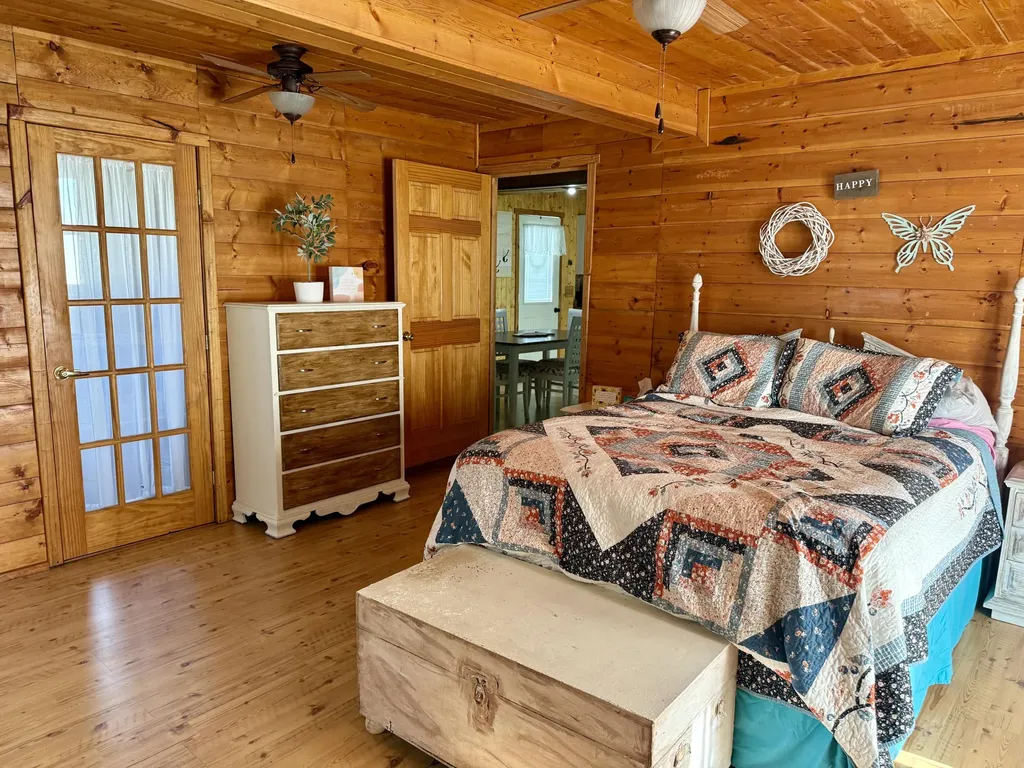 32 Ricky Lane Russell Springs KY 42642