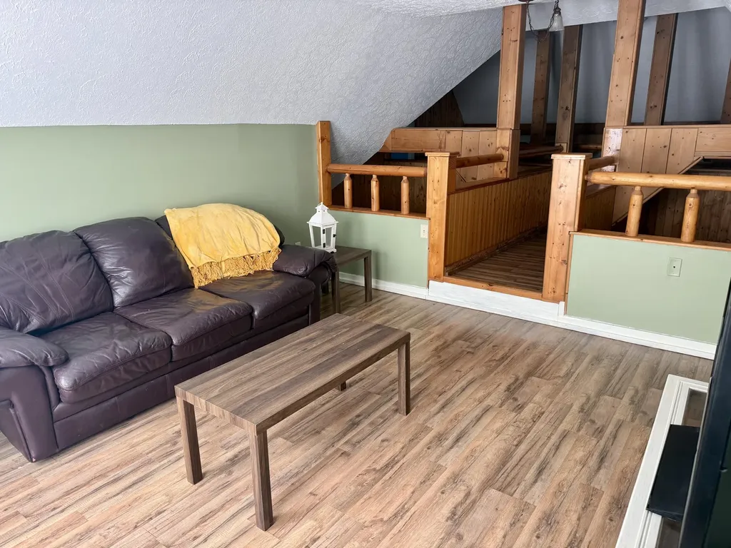 32 Ricky Lane Russell Springs KY 42642