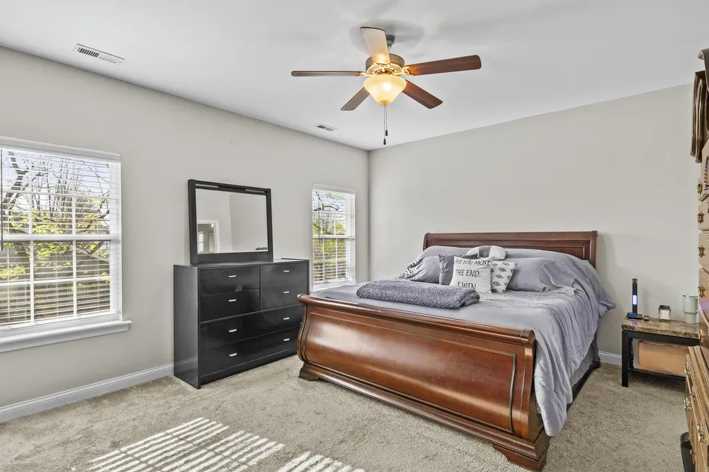409 White Oak Trace Lexington KY 40511