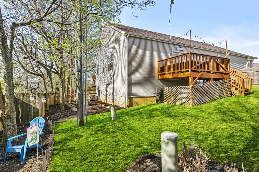 409 White Oak Trace Lexington KY 40511