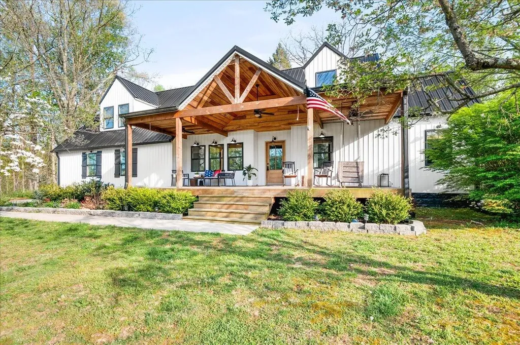 7613 Cumberland Falls Highway Corbin KY 40701