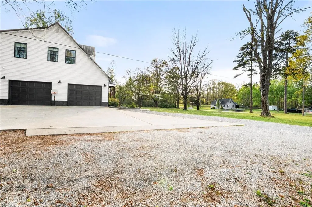 7613 Cumberland Falls Highway Corbin KY 40701