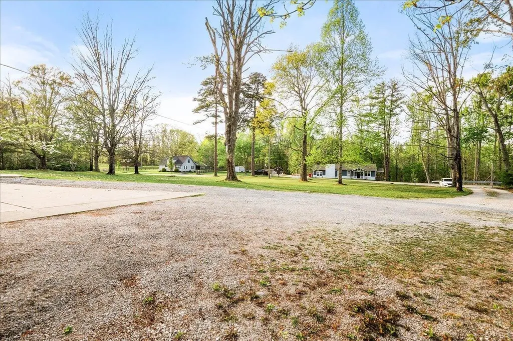 7613 Cumberland Falls Highway Corbin KY 40701