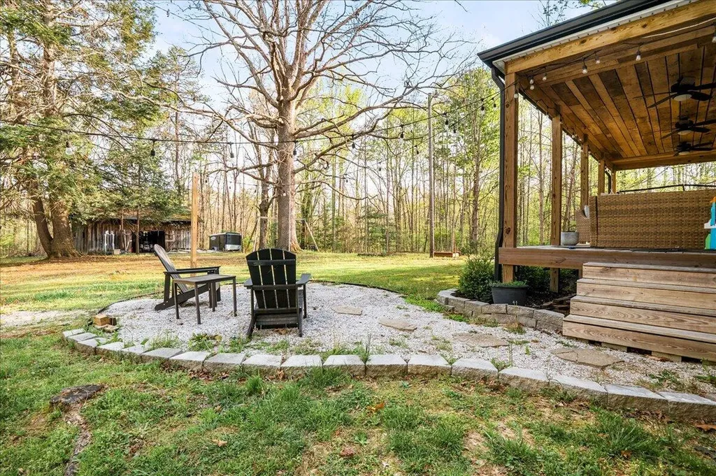 7613 Cumberland Falls Highway Corbin KY 40701