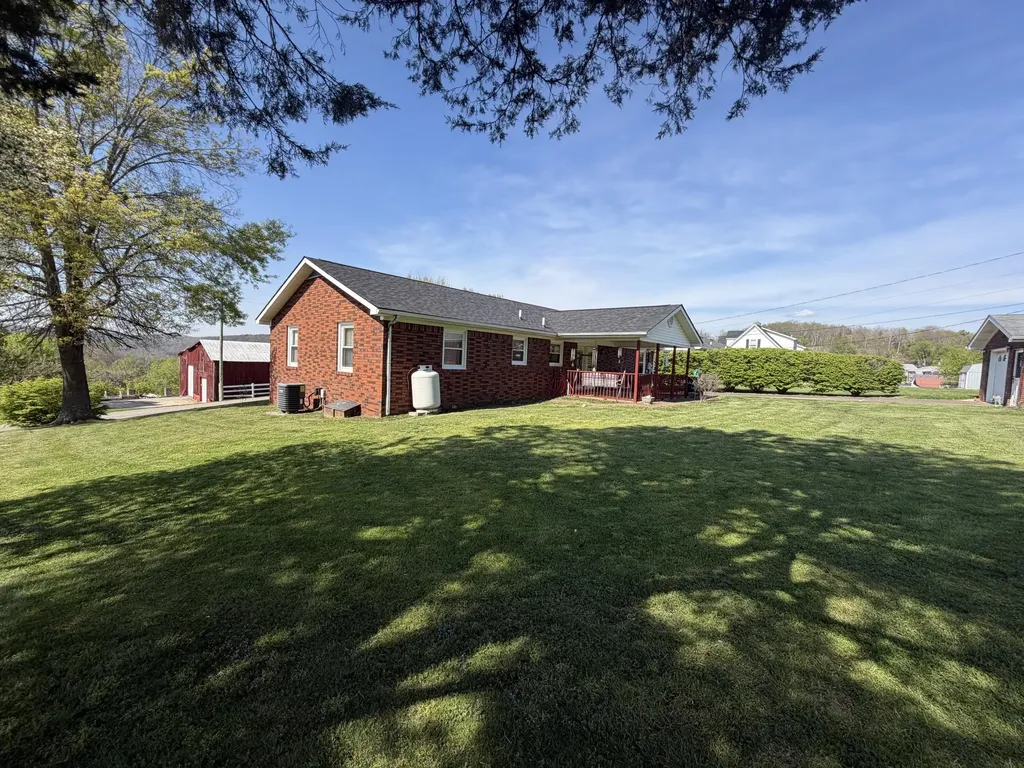 120 Jerri Lane Mt Vernon KY 40456