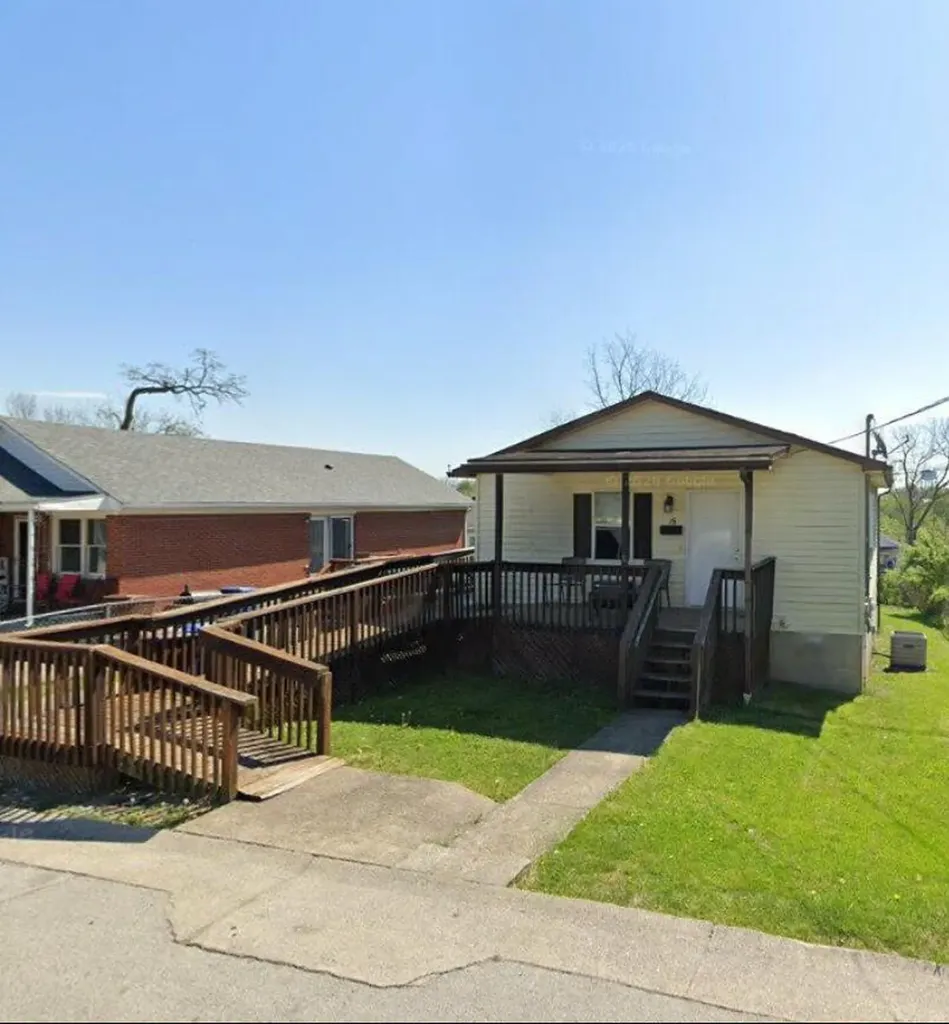 19 3rd Street Winchester KY 40391