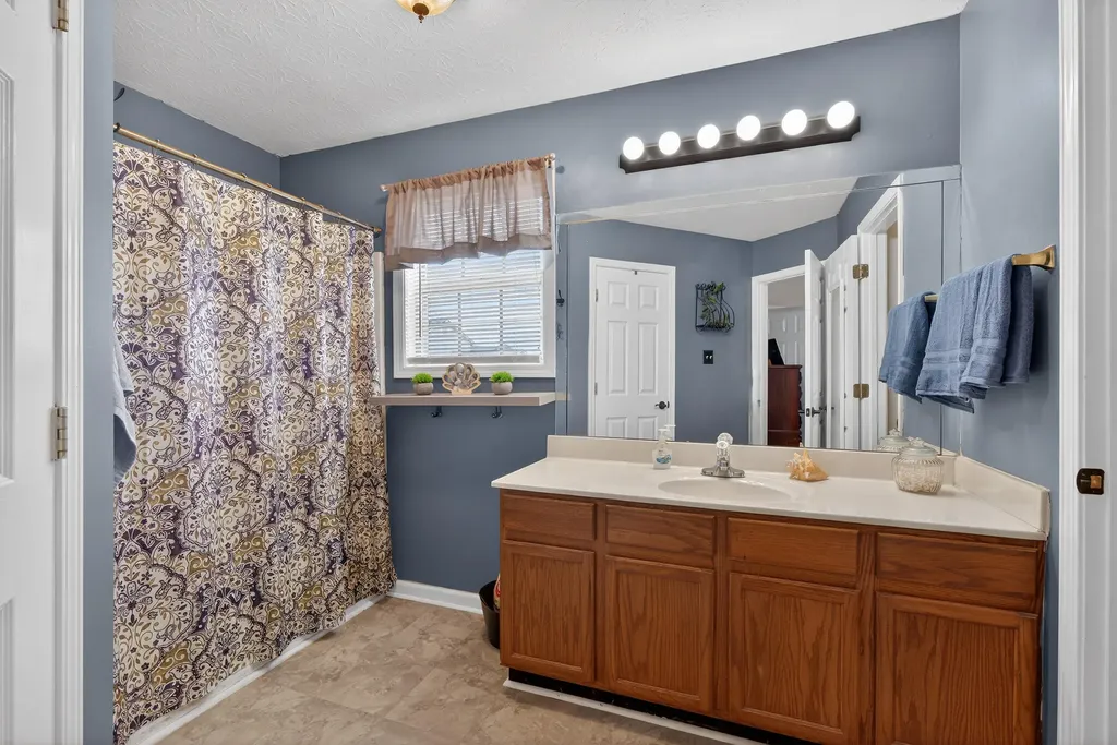 405 Village Parkway Nicholasville KY 40356