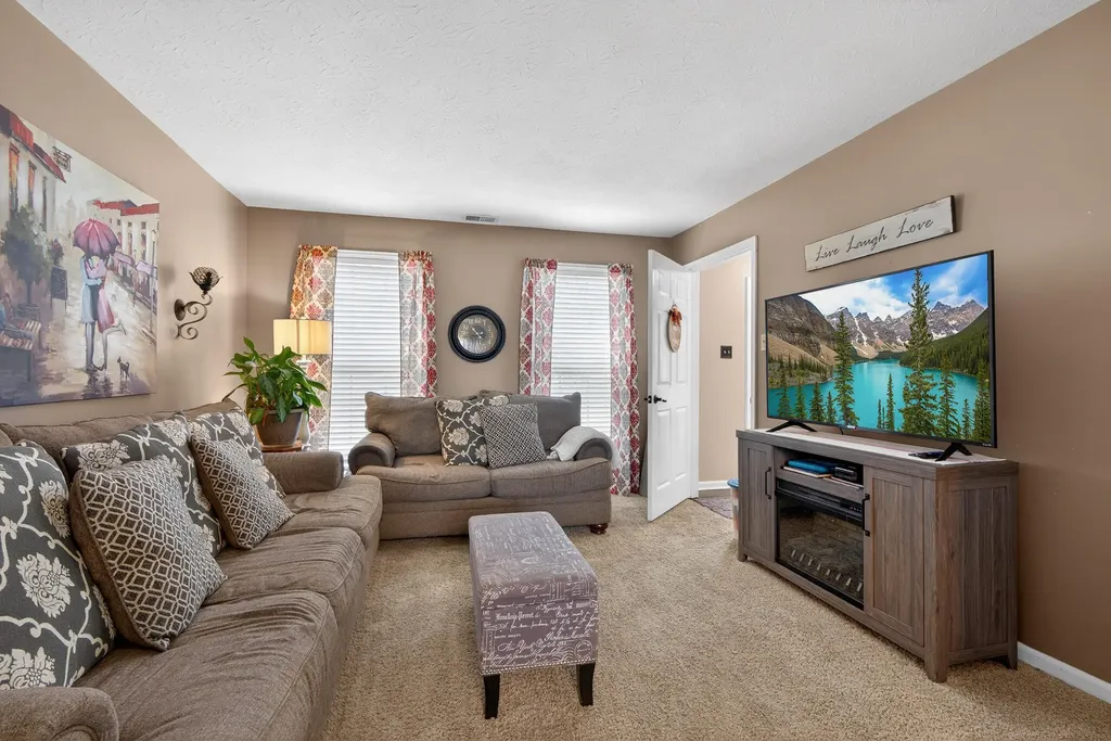 405 Village Parkway Nicholasville KY 40356