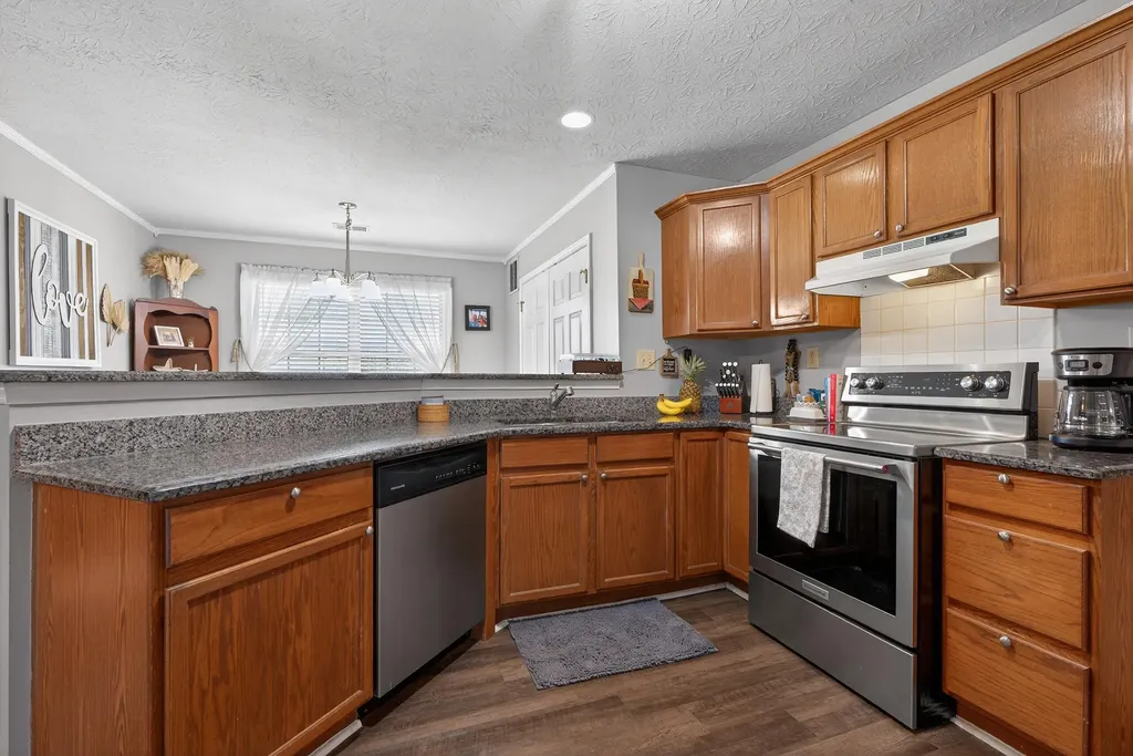 405 Village Parkway Nicholasville KY 40356