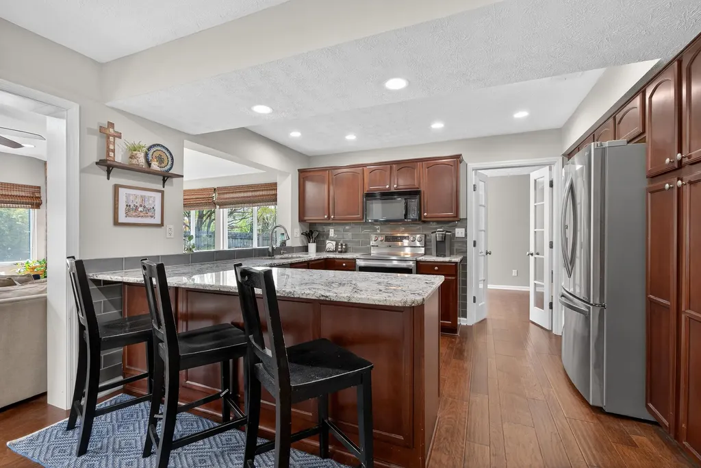 4312 Penshurst Square Lexington KY 40514