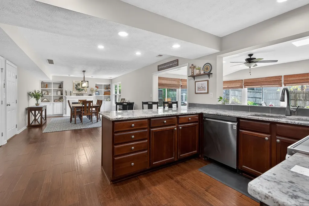 4312 Penshurst Square Lexington KY 40514