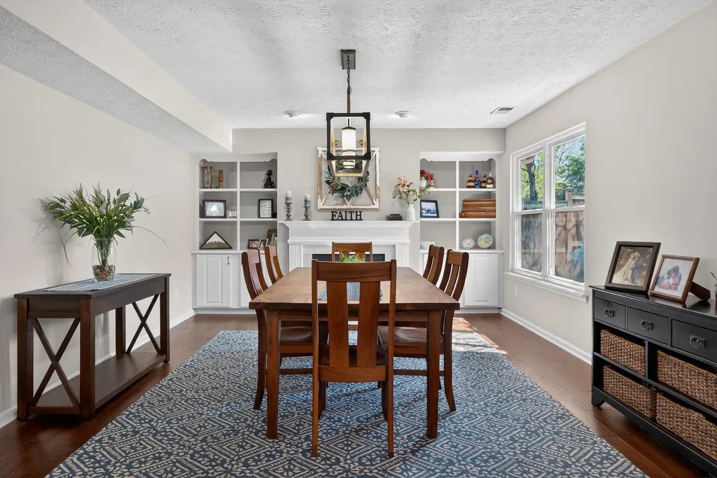 4312 Penshurst Square Lexington KY 40514