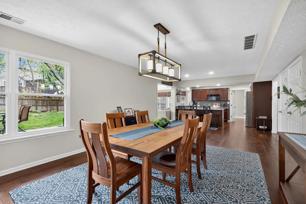 4312 Penshurst Square Lexington KY 40514