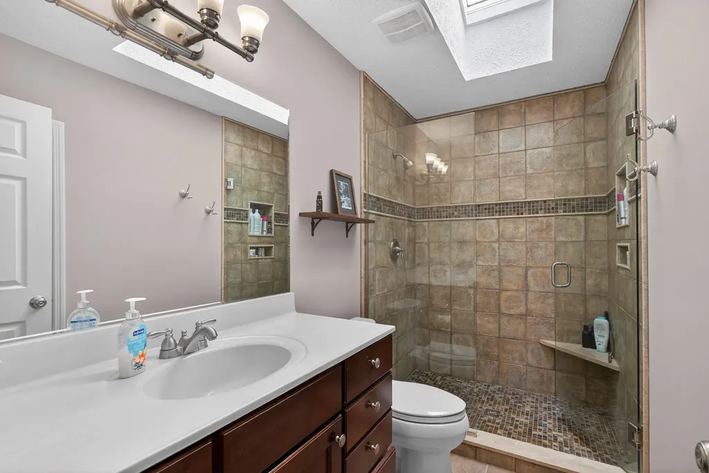 4312 Penshurst Square Lexington KY 40514