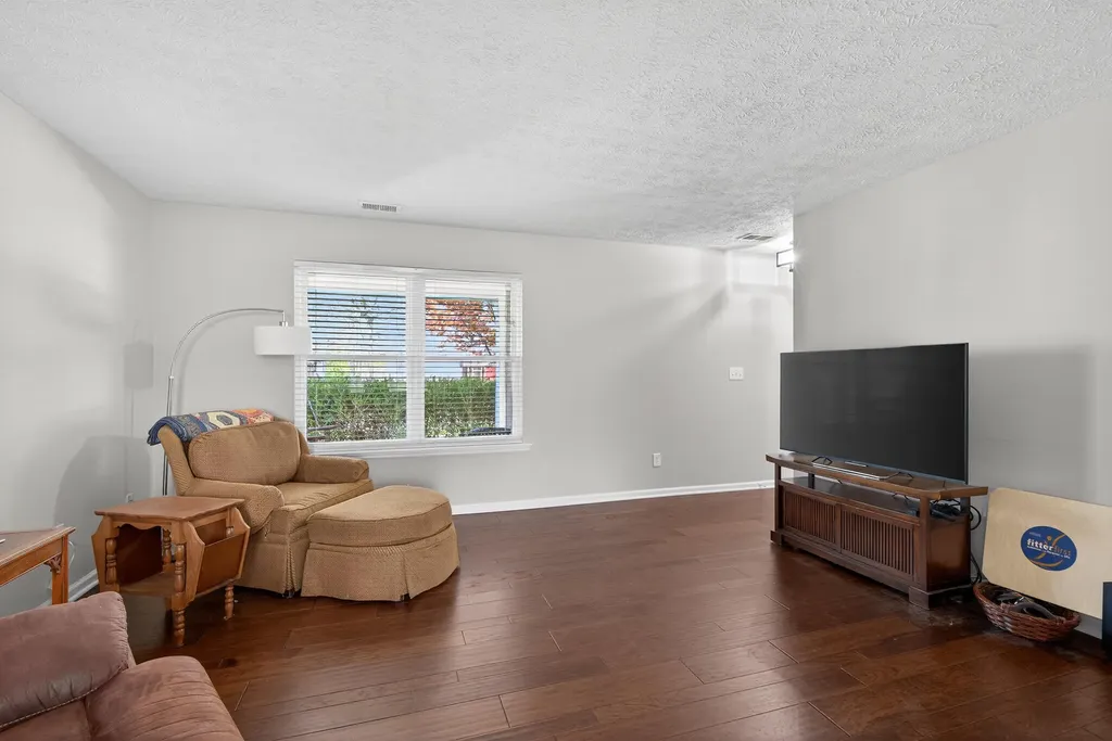 4312 Penshurst Square Lexington KY 40514